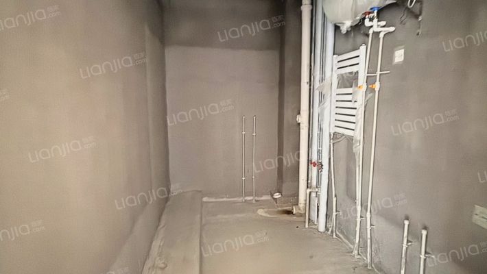 鸿坤理想尔湾 3室2厅 南 北-卫生间A