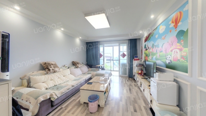 鹤鸣新苑二村二手房实景图