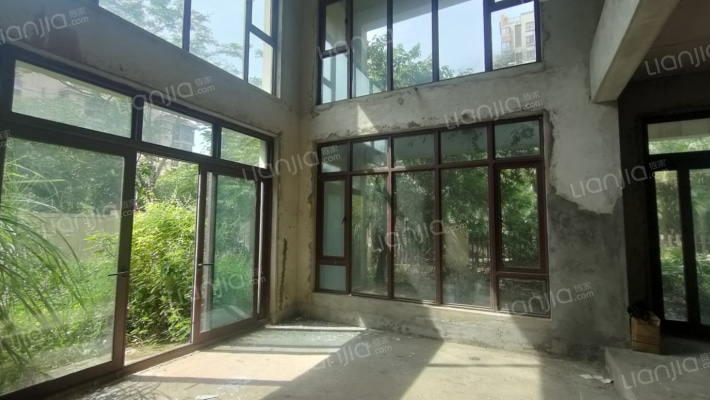 长信46墅二手房实景图