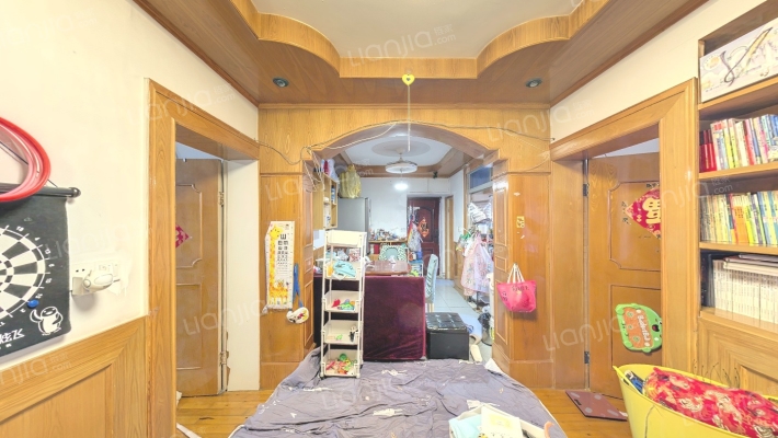 惠钱三村二手房实景图