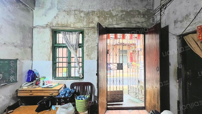 火烧床二手房实景图