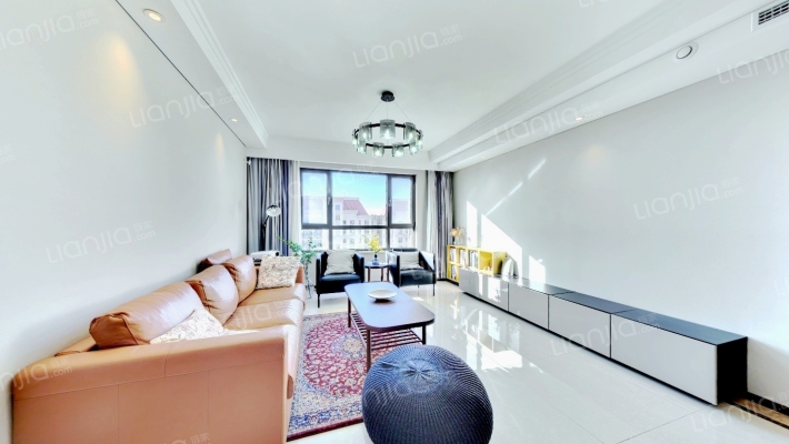 仁恒公园四季二手房实景图