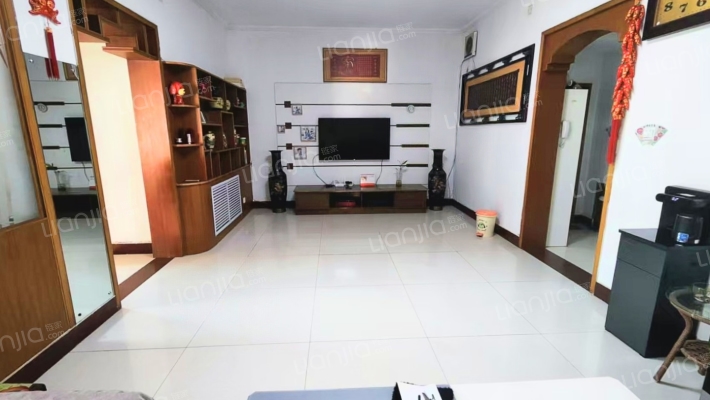 武装部宿舍二手房实景图