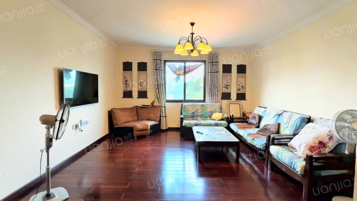 御花园二手房实景图