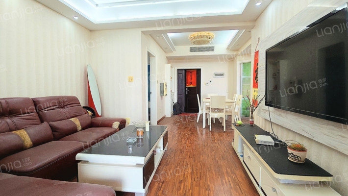 华盛嘉苑二手房实景图