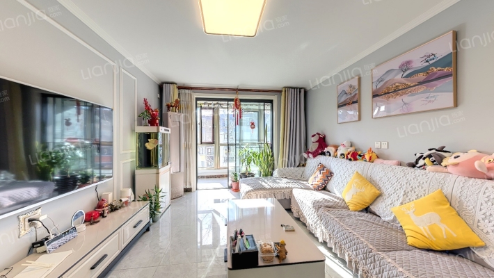 名佳花园四区二手房实景图