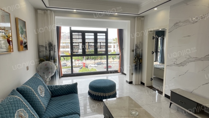 亚贸小区二手房实景图