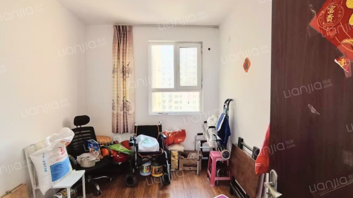 水岸花城大社区·集体供暖·交通便利-卧室B