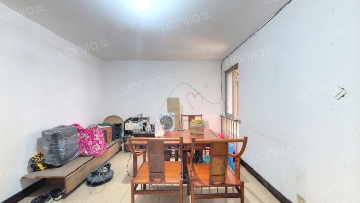 三保园二手房实景图