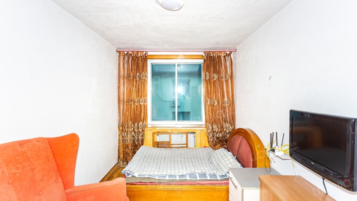 水文小区二手房实景图