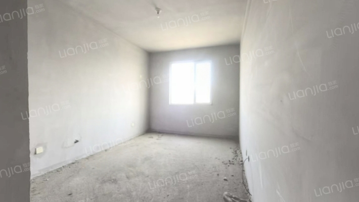 838公交总站旁 钻石商圈 客厅双卧朝南 业主靠谱售-卧室A