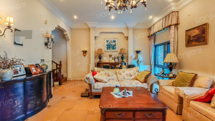 龙湖蓝湖郡东岸二手房实景图