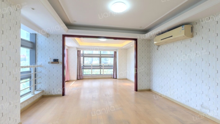 甲壳虫公寓二手房实景图