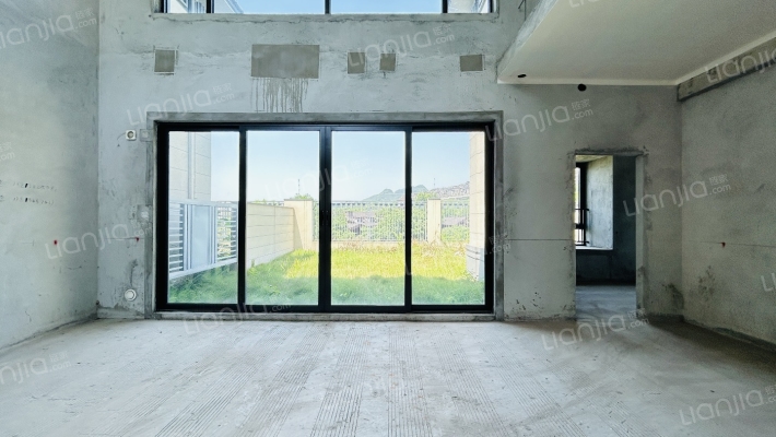 远洋公园青岚二手房实景图