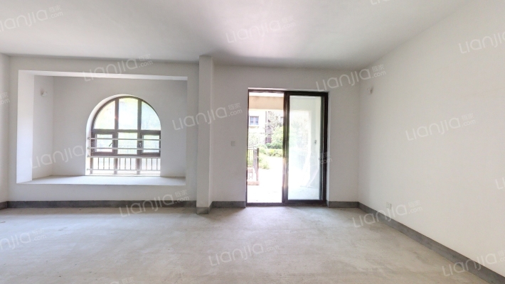 金石蓝郡二手房实景图