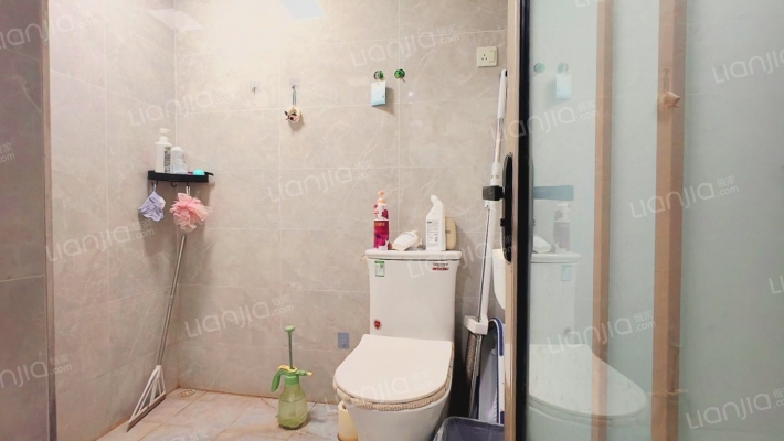 三利中和城全阳两居室价格可议  全天采光 位置好-卫生间