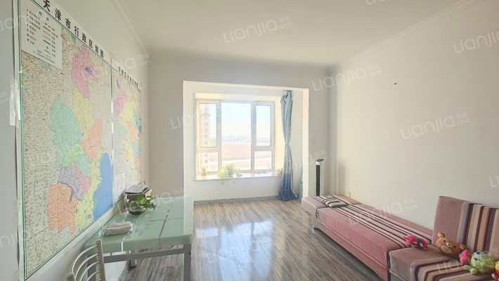 国兴团泊湖墅二手房实景图