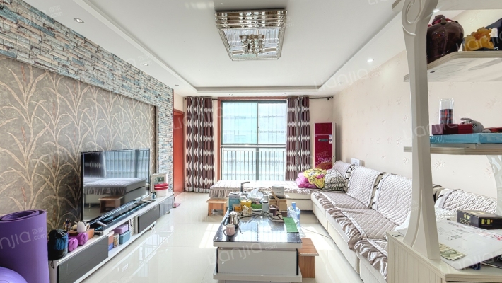 天鹅湖西区二手房实景图