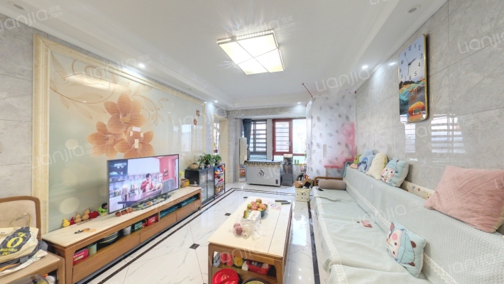 滨河花苑山江府二手房实景图