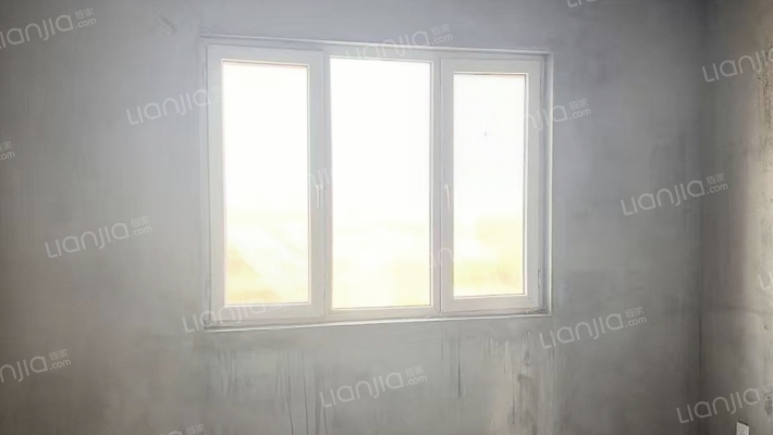 水水尚仁佳小区环境优美，标准现房，即买即住。-客厅