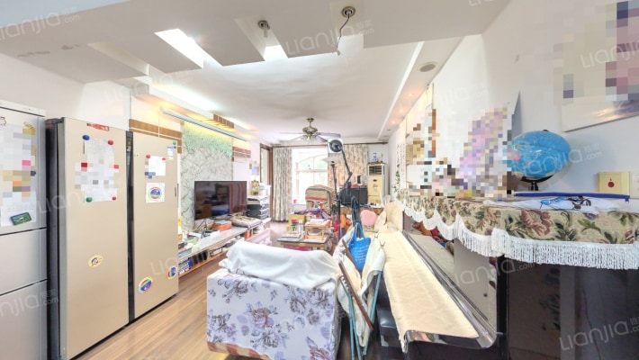 巴黎之春二手房实景图