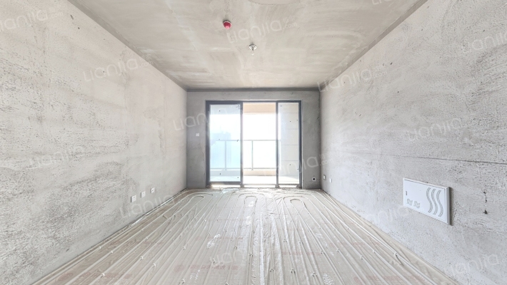 东湖天墅二手房实景图