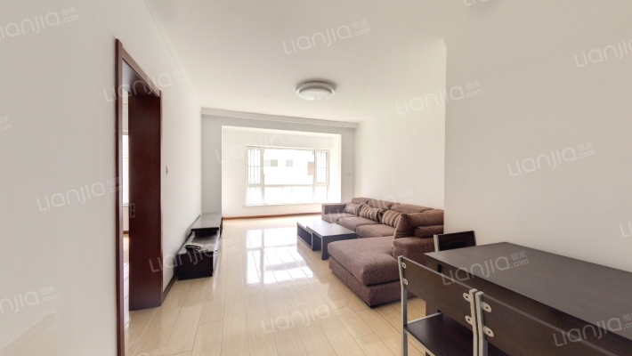 保利拉菲公馆E区二手房实景图