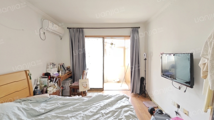 苜蓿园东街11号二手房实景图