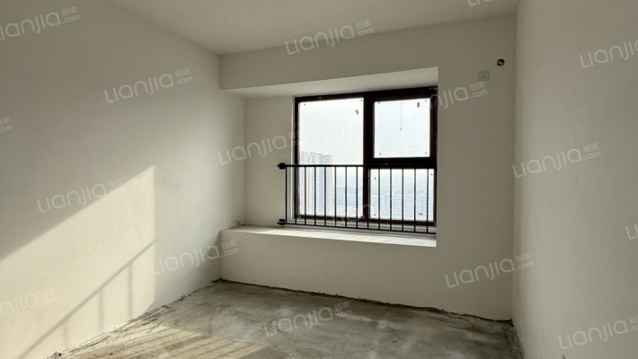 一期前排，全天采光，位置好，进出小区方便-卧室A