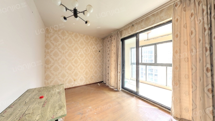 山湖湾南区二手房实景图