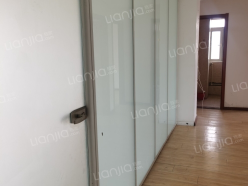 整租·宝龙中央尊邸 3室1厅 东