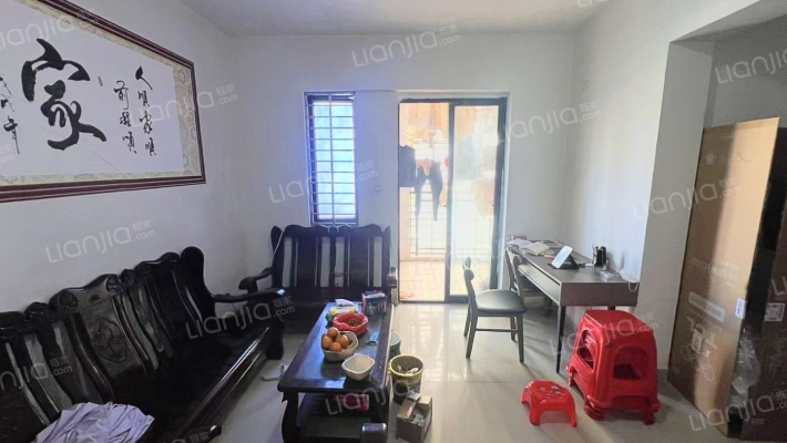 滨涯村一区二手房实景图