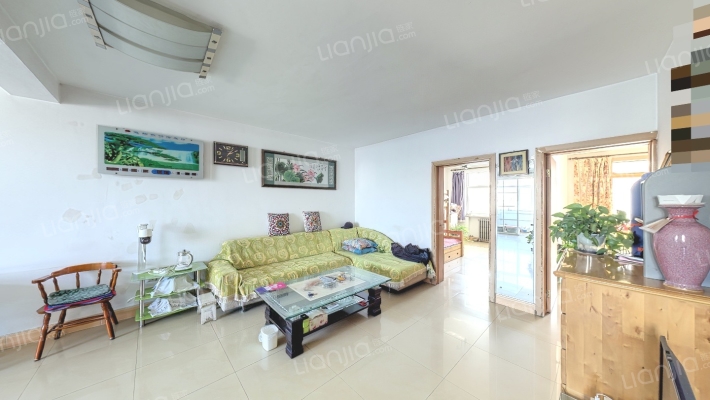 银河公寓二手房实景图