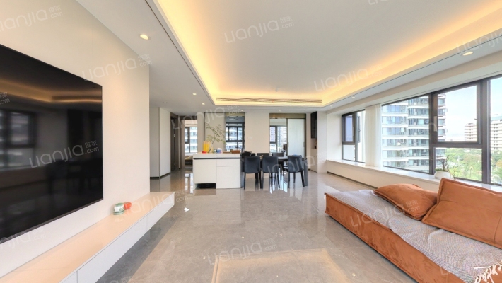 华润未来之城五期二手房实景图