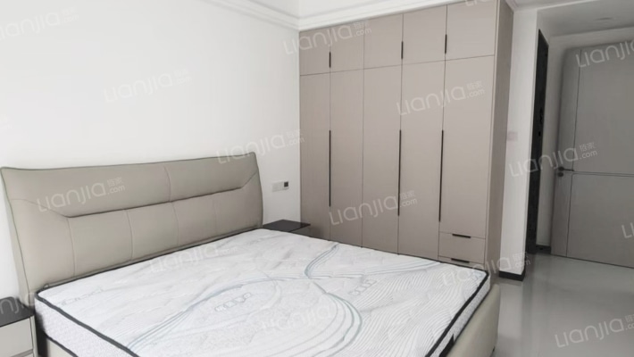 建投群英一区二手房实景图