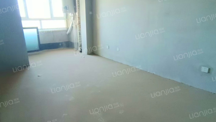 天保馨悦湾南北通透三居，毛坯随意装修，业主急售-卧室A