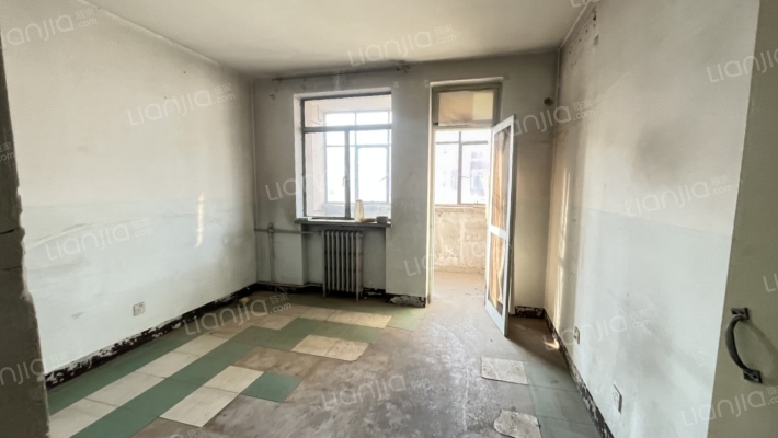 物探五号院 东安小区 小三居 中间楼层-卧室C