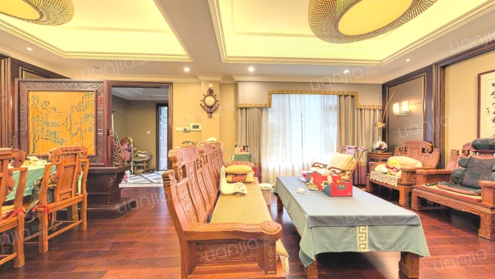 金地艺华年(别墅)二手房实景图