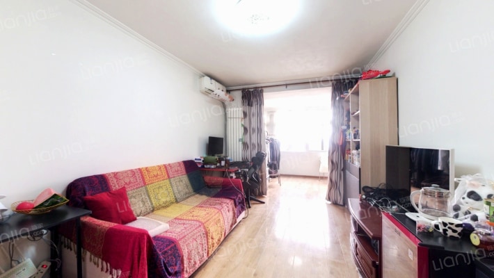 机场南路东里二手房实景图