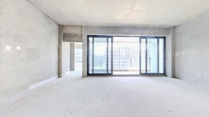 清凤鹿溪源二手房实景图