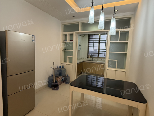 整租·公务员小区 3室2厅 南