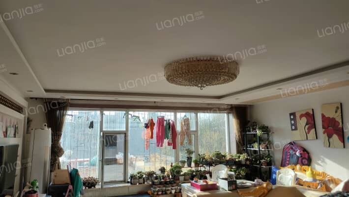 厦门街7号楼二手房实景图