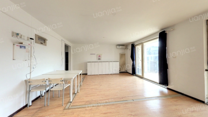 样本二手房实景图