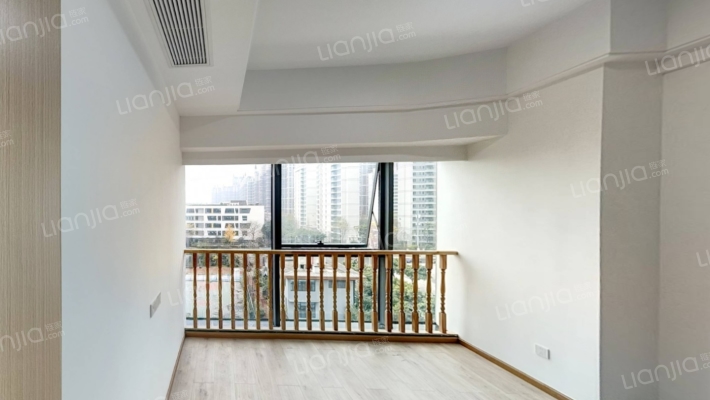 恒瑞新川中心二期二手房实景图