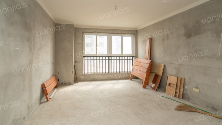 东城兴苑二手房实景图