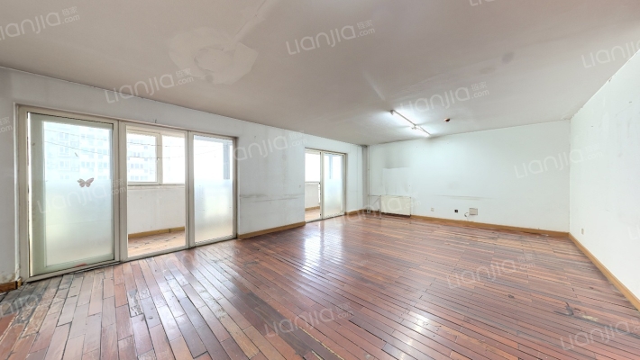 世纪宝鼎二手房实景图