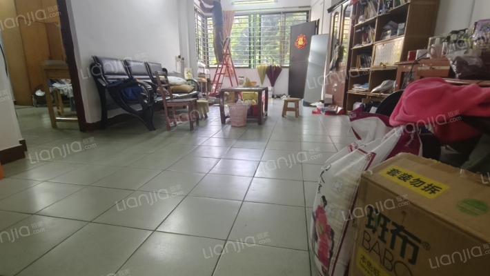 市建宿舍二手房实景图