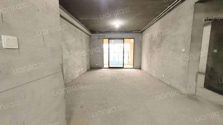 国宾府世家二手房实景图