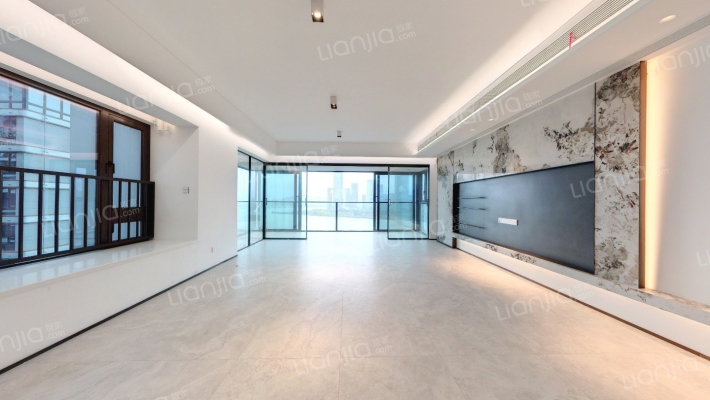 中海寰宇天下一品公馆二手房实景图