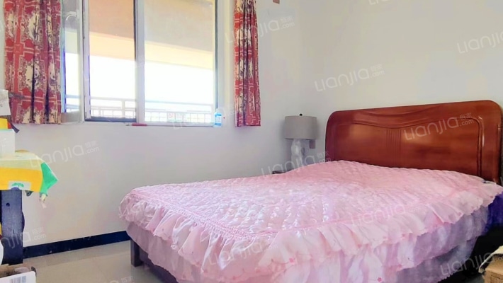 在公园里的房子，环境优美，交通便利，梦幻的感觉！-卧室B